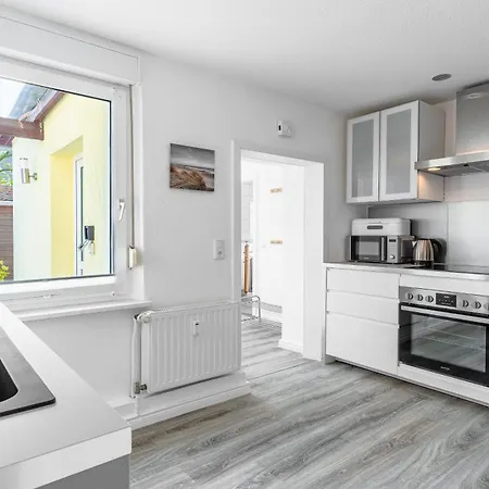 Helga- Morgensonne Mit Terrasse, Kamin Und 2 Schlafzimmer * 奥斯特西巴德钦诺维茨