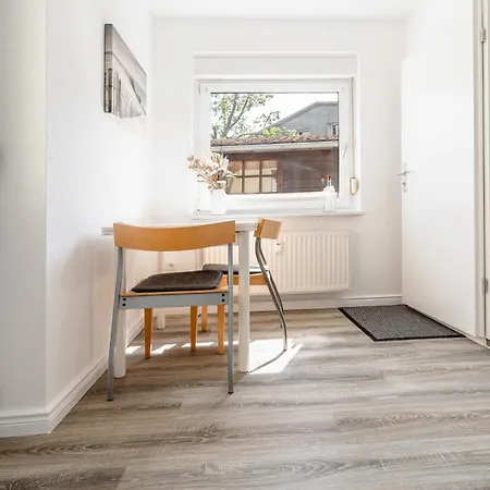 Helga- Morgensonne Mit Terrasse, Kamin Und 2 Schlafzimmer Apartment Zinnowitz